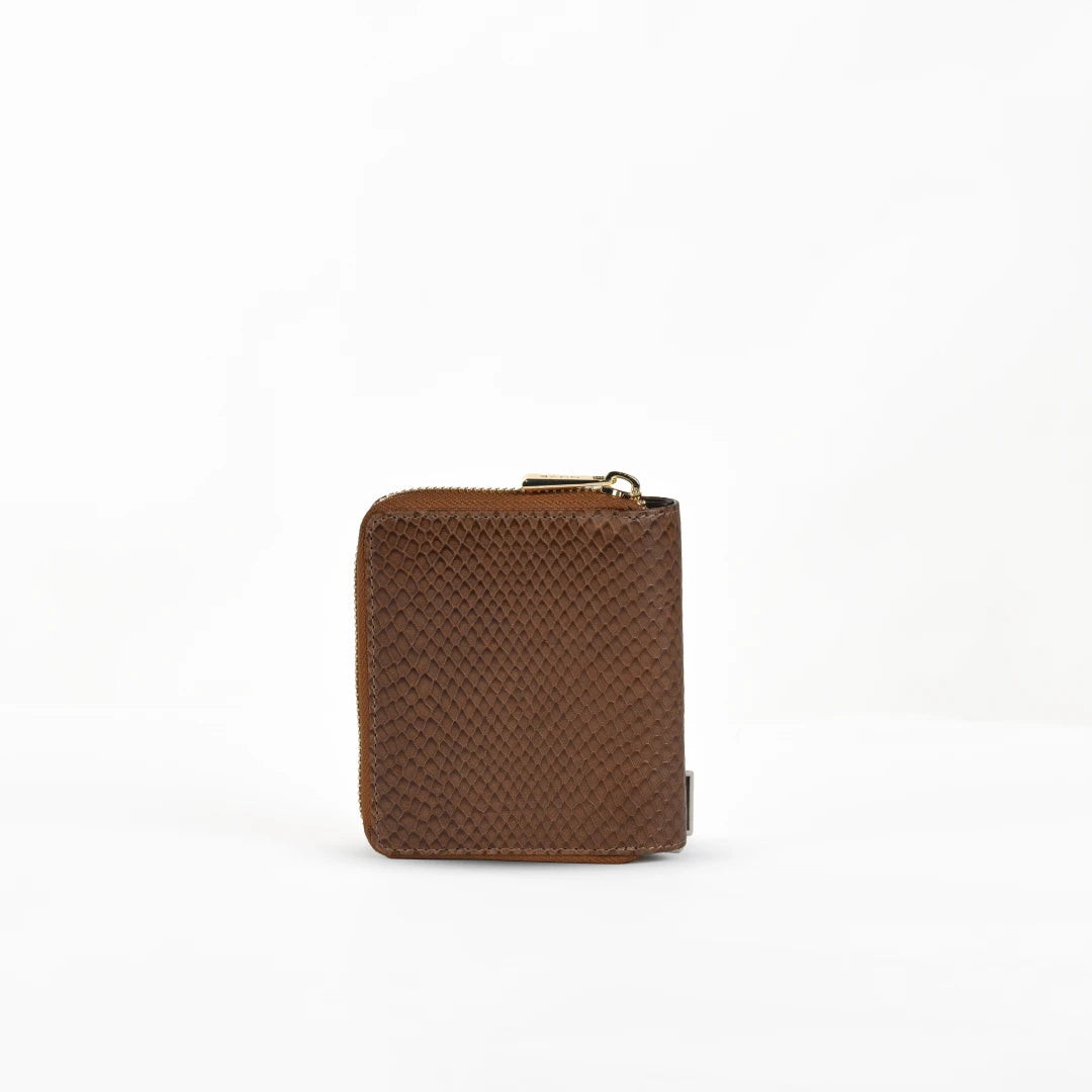 NUVE Genuine Leather Ladies Purse/Wallet Compact Structured - Brown